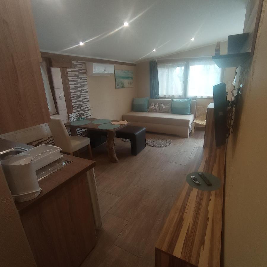 Rozsa Apartman Alsóörs Buitenkant foto
