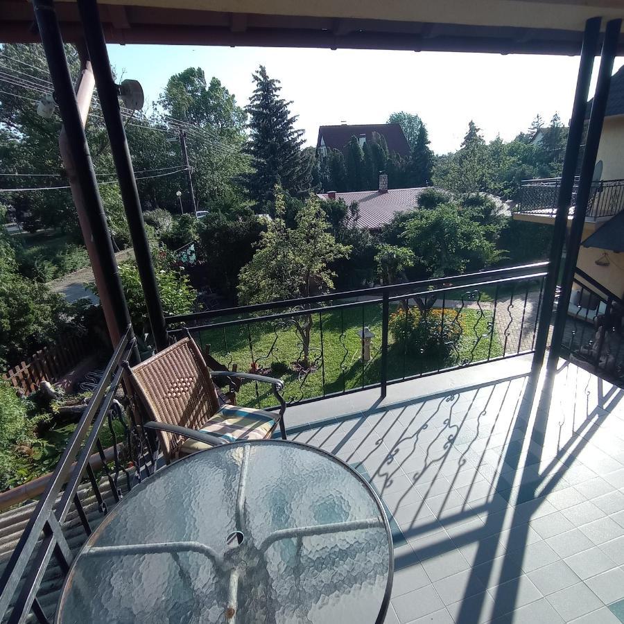 Rozsa Apartman Alsóörs Buitenkant foto