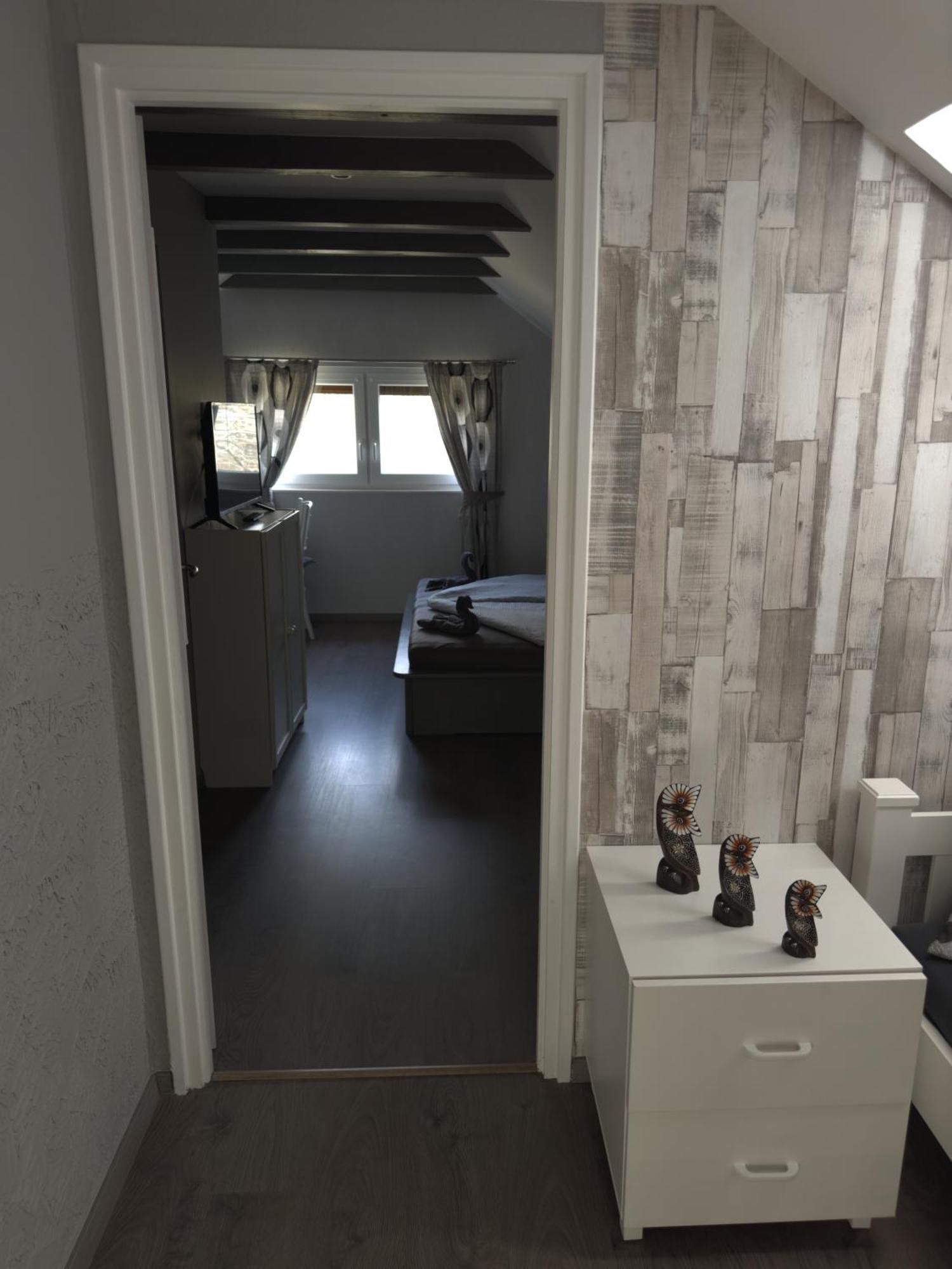 Rozsa Apartman Alsóörs Kamer foto