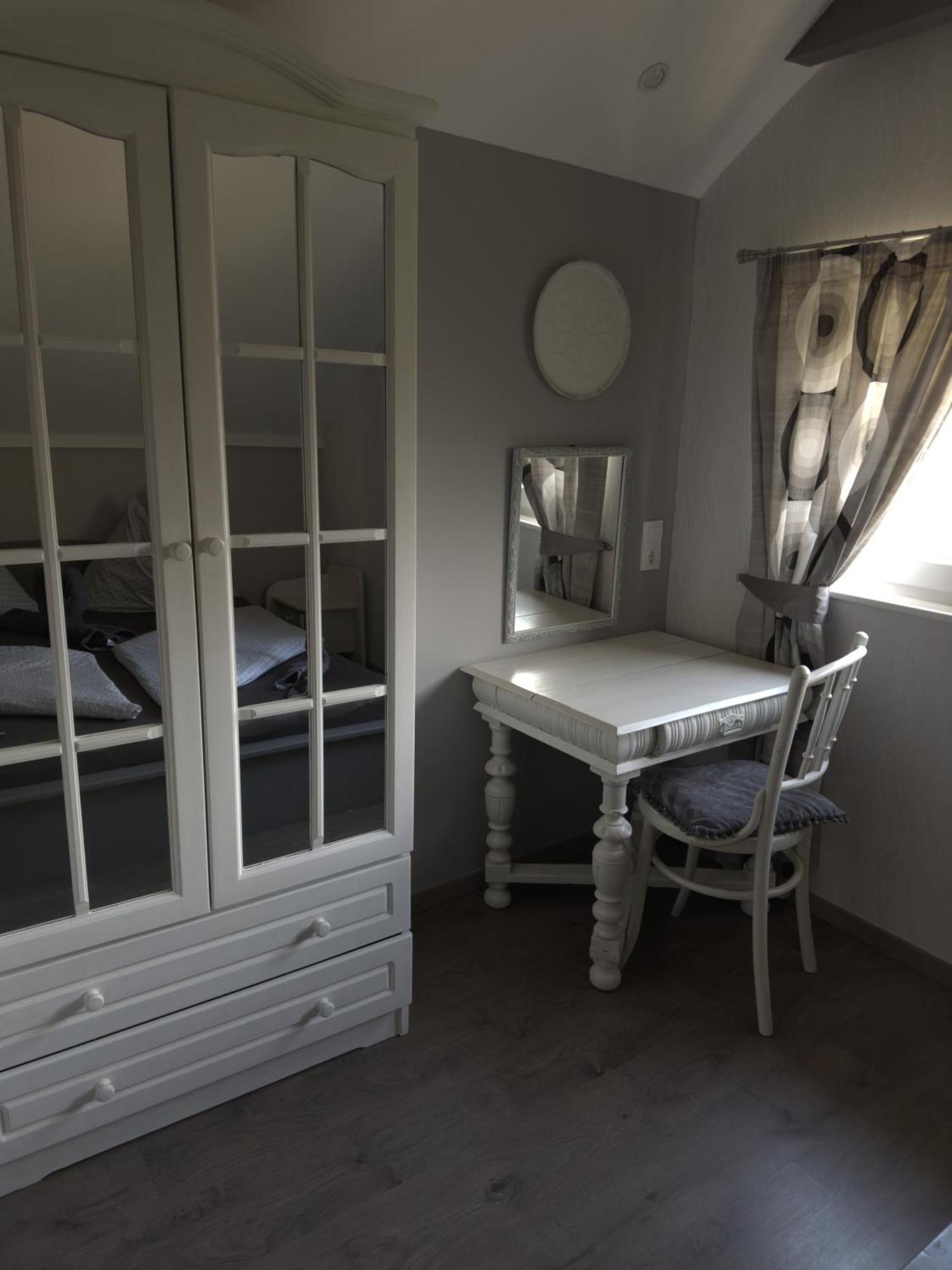 Rozsa Apartman Alsóörs Kamer foto